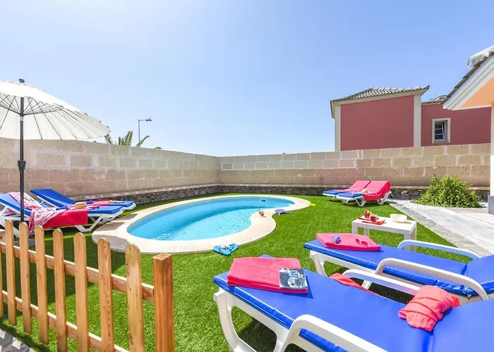 Casa vacanze Aloe Con Piscina Climatizada, Playa Fanabe, *