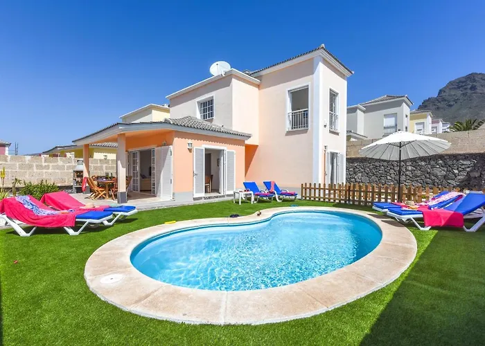 Aloe Con Piscina Climatizada, Playa Fanabe,