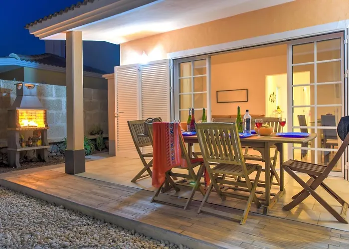 بيت للعطل Aloe Con Piscina Climatizada, Playa Fanabe, أذيخي